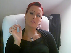 Cherie Noir Mistress smoking melk dirty talk german