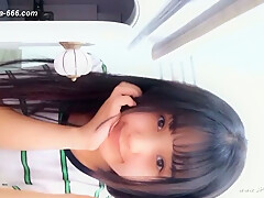 chinese model posing nude.51