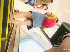 peeping chinese amateur upskirt.15